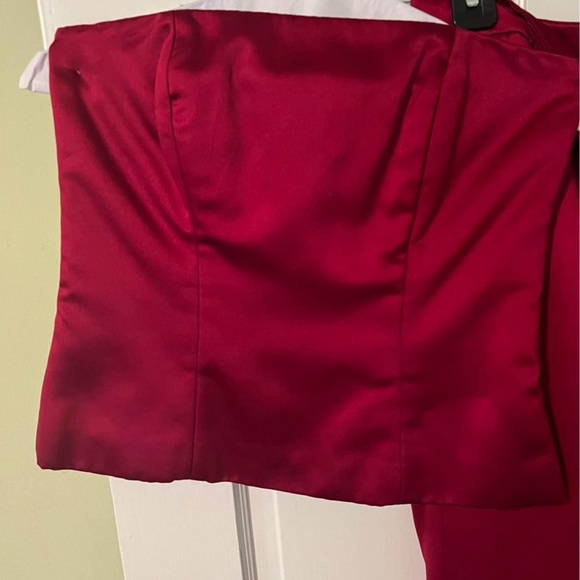 Three Pieces: Ball skirt, strapless top, cigarette pants - Picture 2 of 5